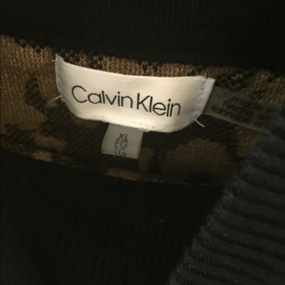 Calvin Klein, Ladies Animal Print Sweater - Picture 4 of 9